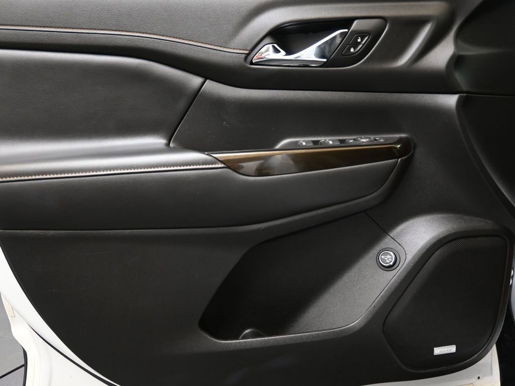 Used 2020 GMC Acadia AT4 w/ Trailering Package image 24