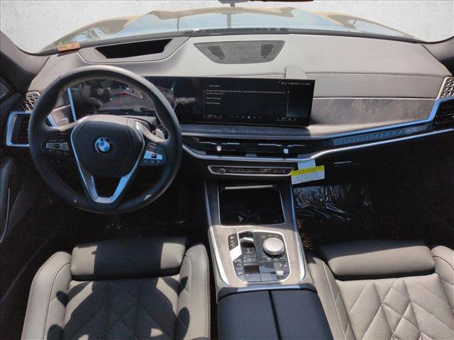 New 2026 BMW X5 xDrive50e image 15