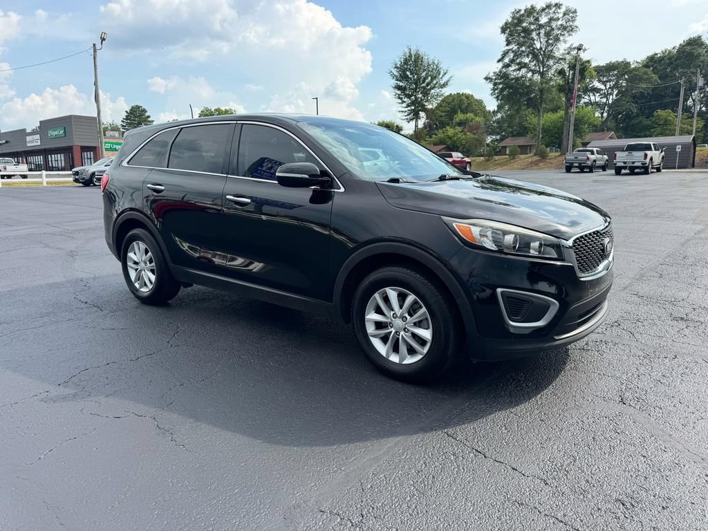 Used 2018 Kia Sorento L FWD image 4