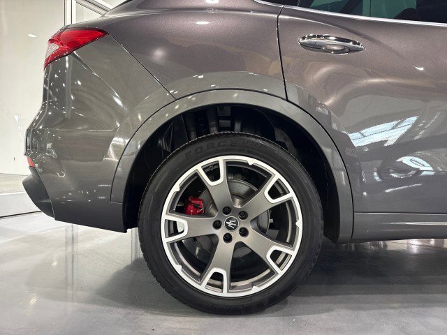 Used 2020 Maserati Levante GranSport image 78