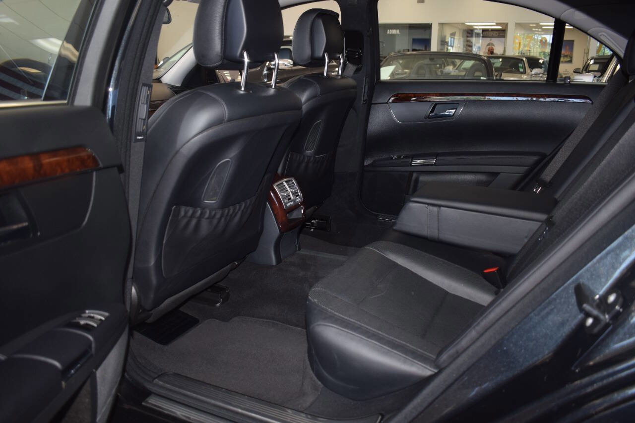 Used 2011 Mercedes-Benz S 550 image 18