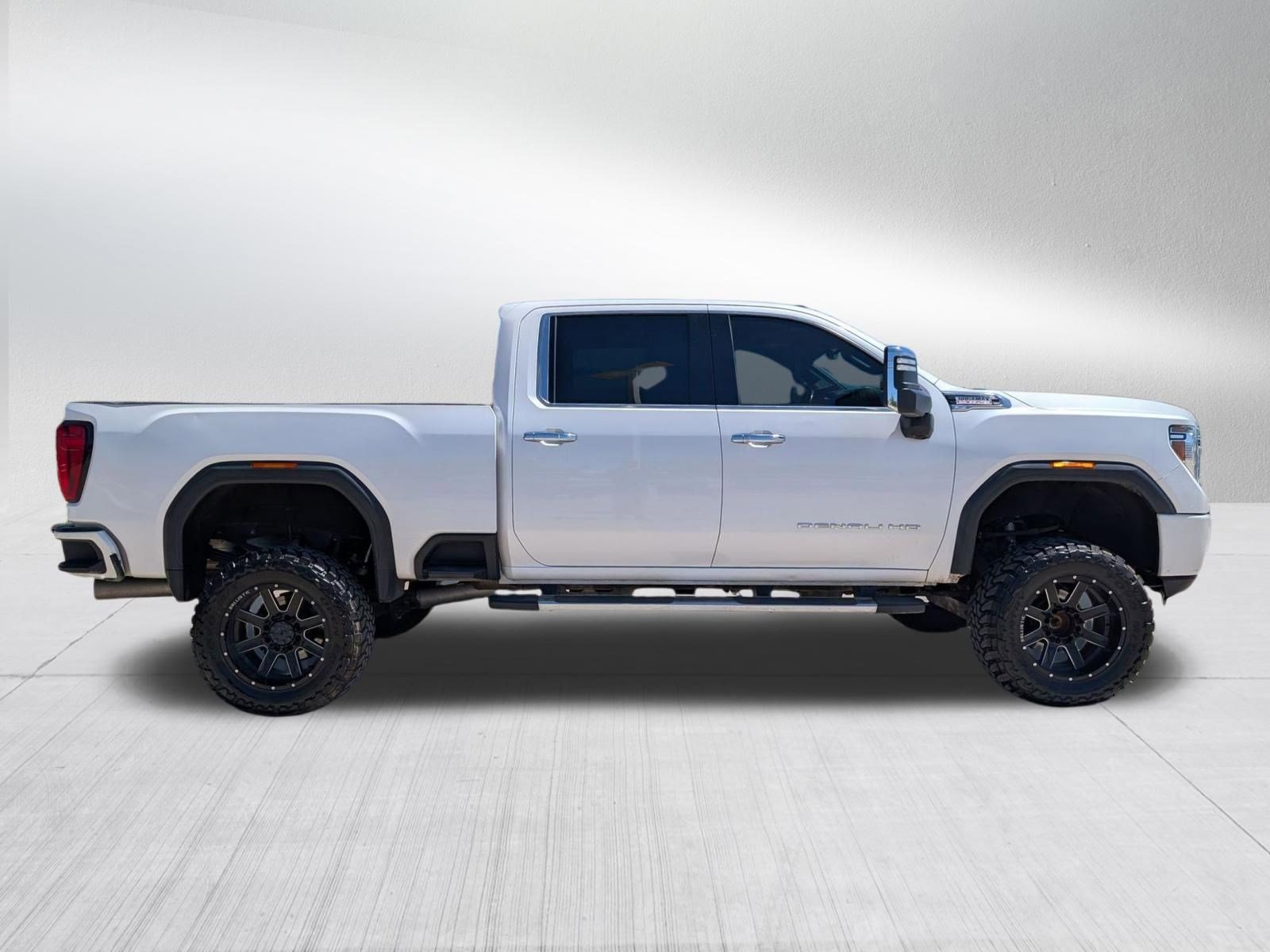 Used 2020 GMC Sierra 3500 Denali w/ Denali Ultimate Package AWD/4WD image 6