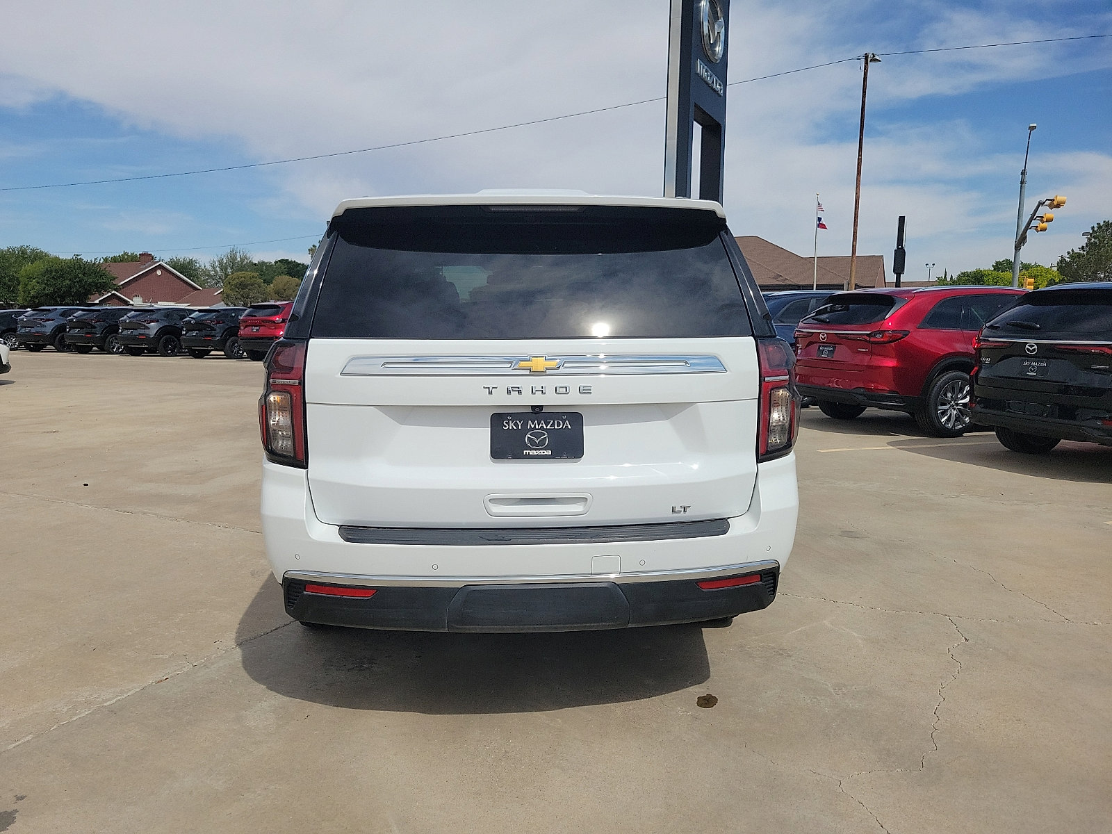 Used 2024 Chevrolet Tahoe LT AWD/4WD image 6