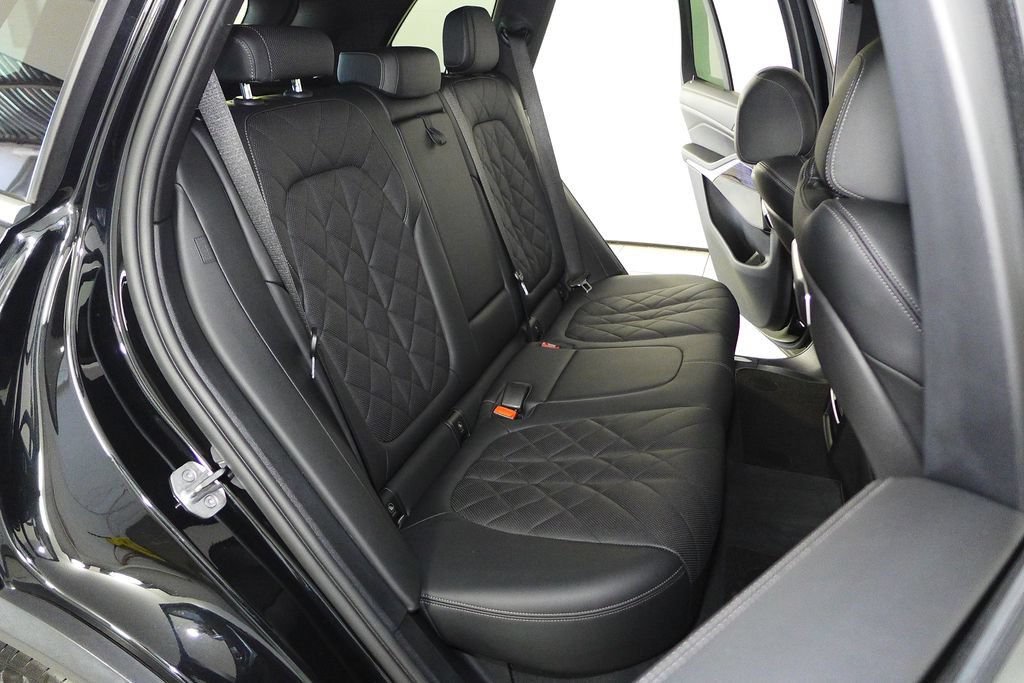 Used 2024 BMW X5 sDrive40i w/ Premium Package RWD image 20