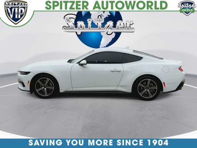 Used 2025 Ford Mustang Premium image 6