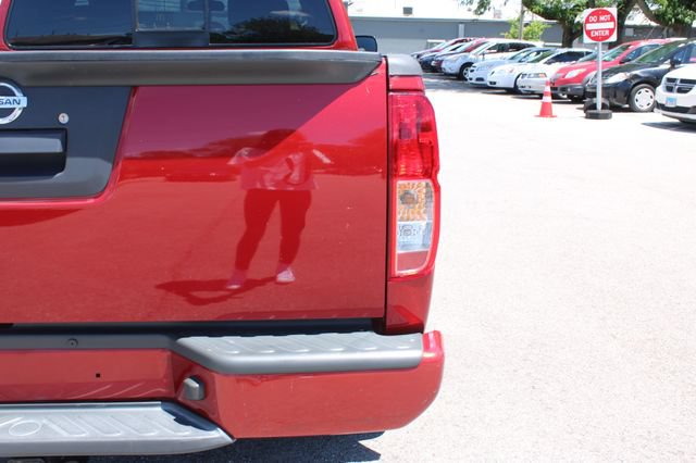 Used 2018 Nissan Frontier Desert Runner RWD image 35
