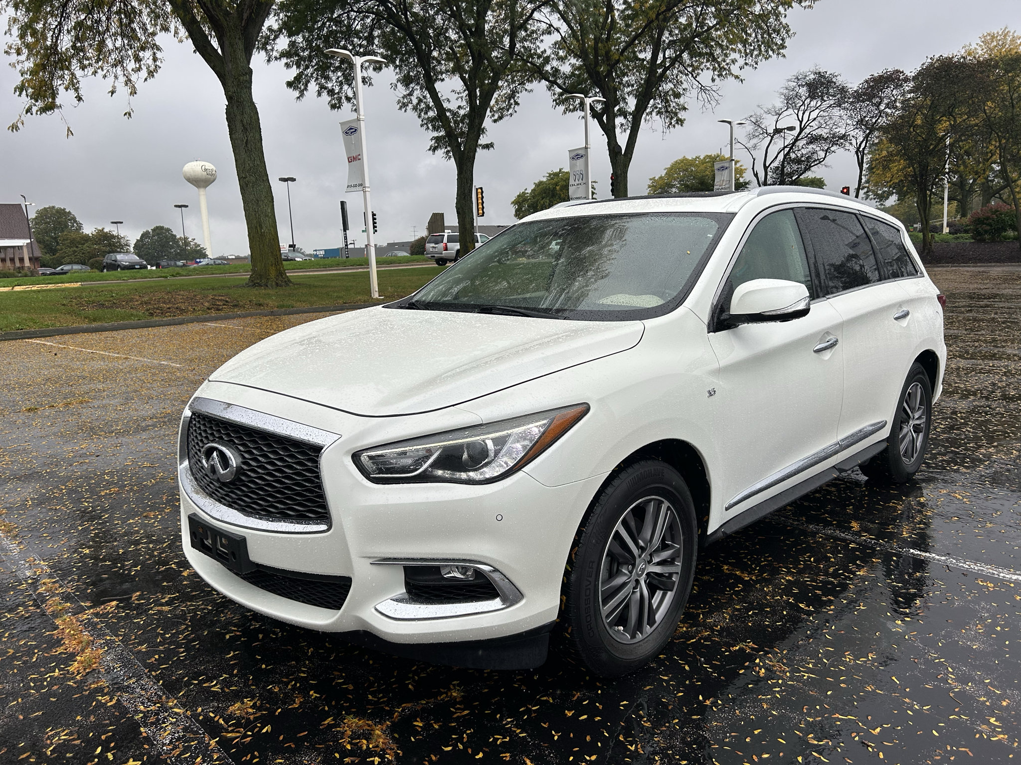 Used 2018 INFINITI QX60 FWD w/ Premium Plus Package image 3