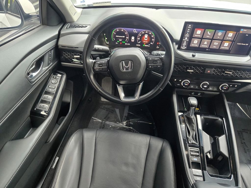 Used 2023 Honda Accord Touring image 13