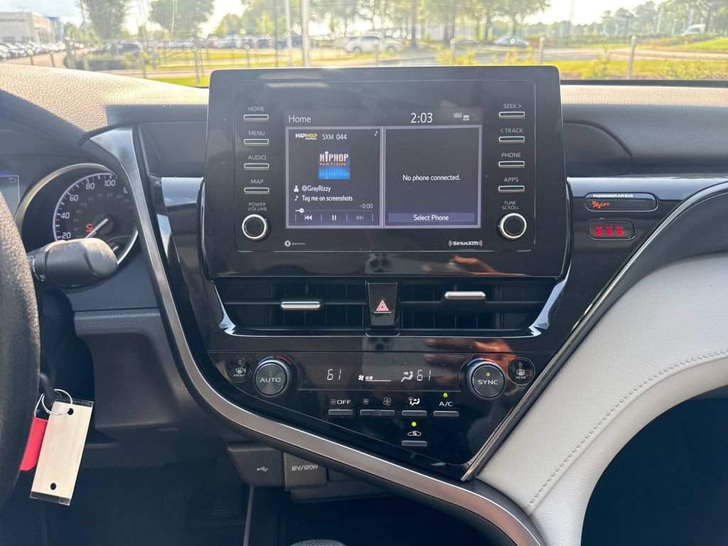 Used 2023 Toyota Camry LE FWD image 18