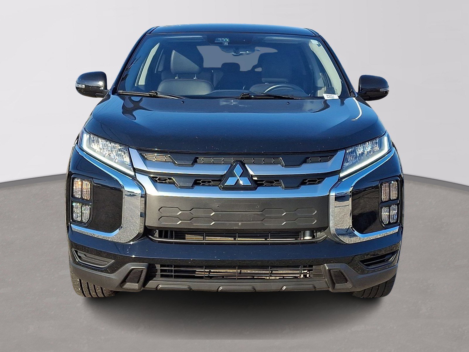 Used 2024 Mitsubishi Outlander Sport SE image 2