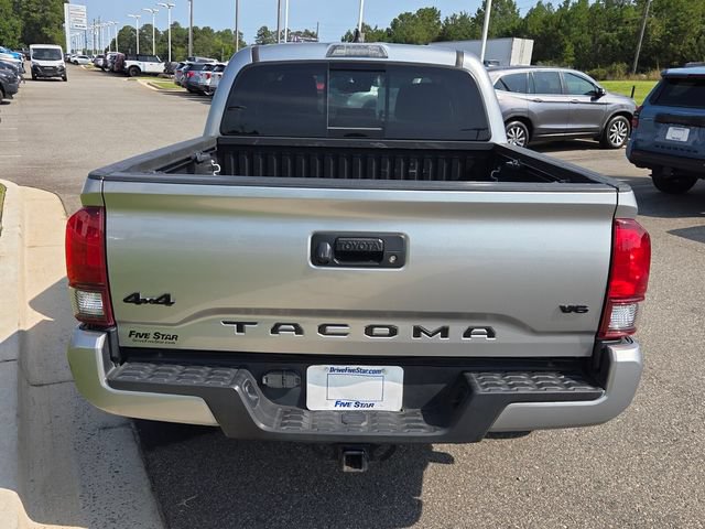 Used 2023 Toyota Tacoma SR5 w/ Technology Package AWD/4WD image 12