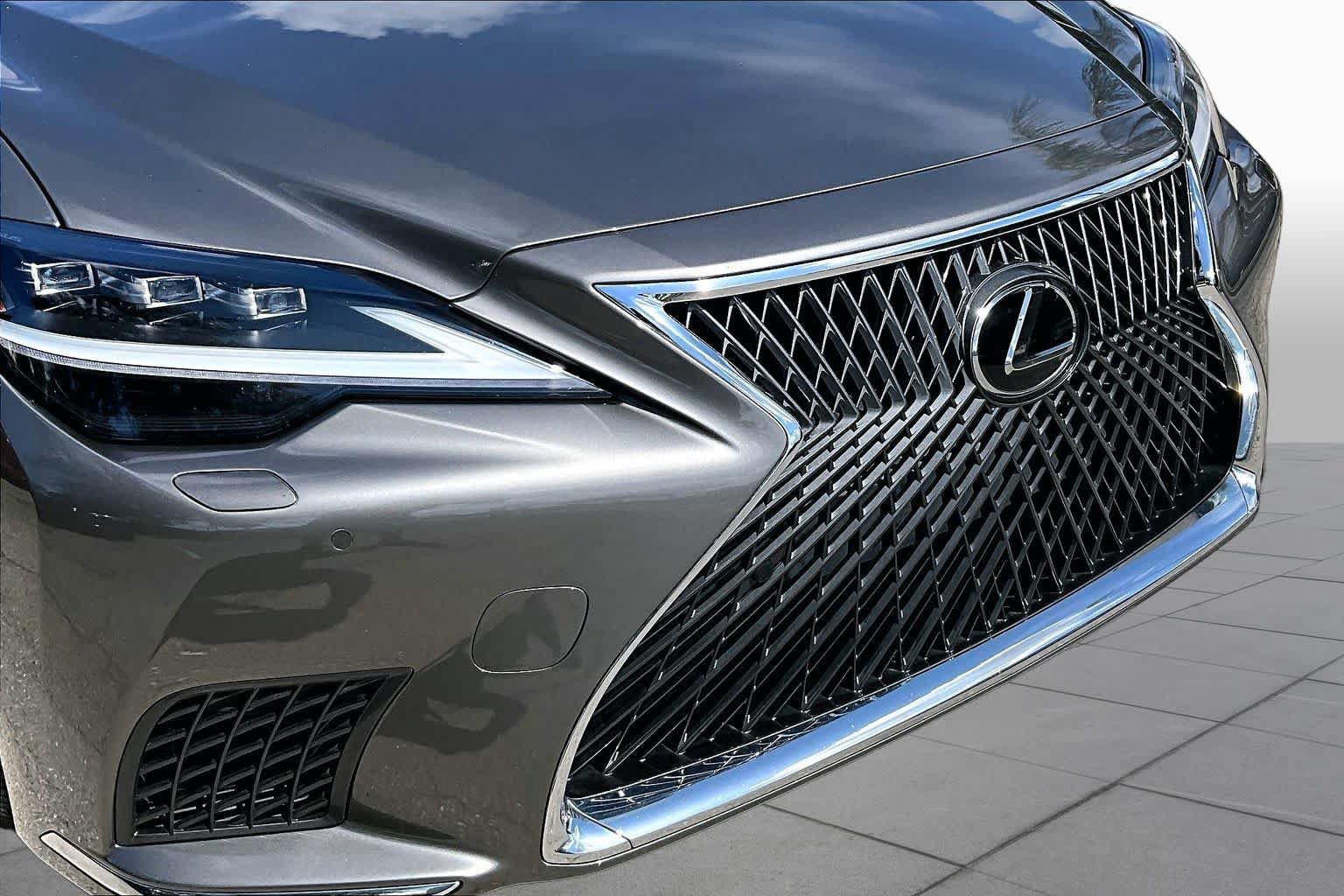 Used 2022 Lexus LS 500 AWD w/ Interior Upgrade Package image 30