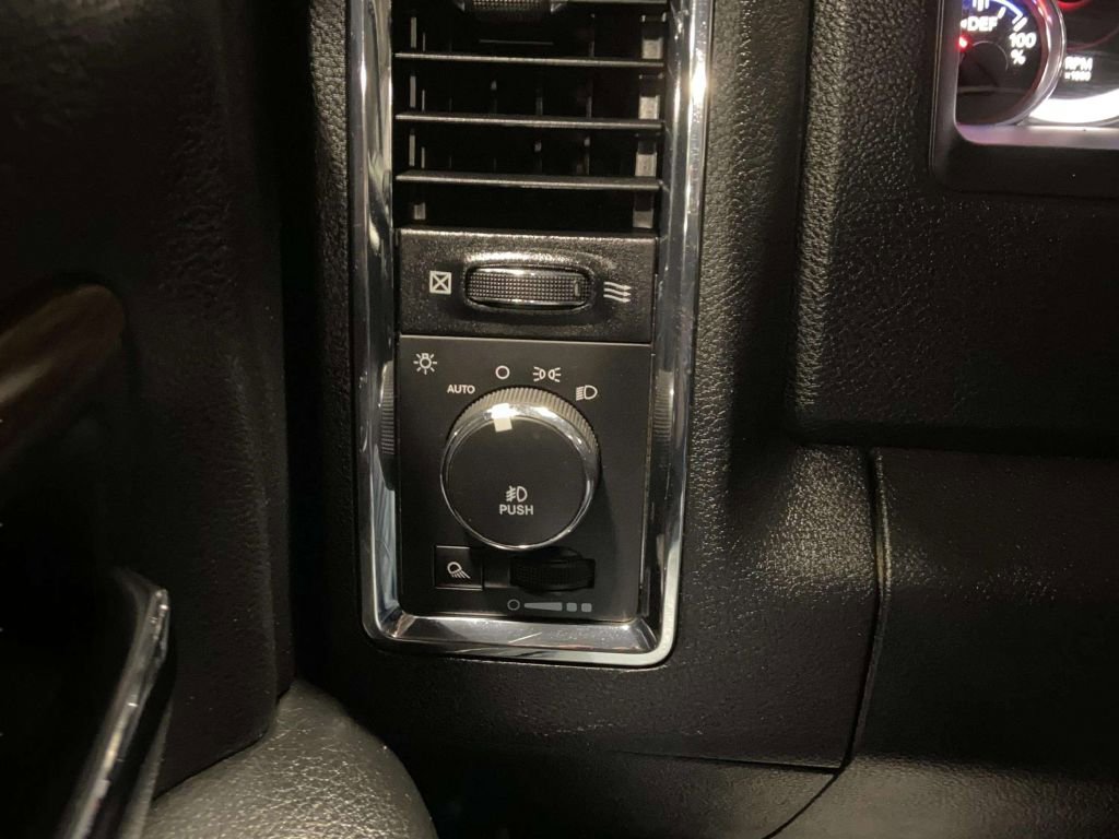 Used 2014 RAM 2500 Laramie image 51