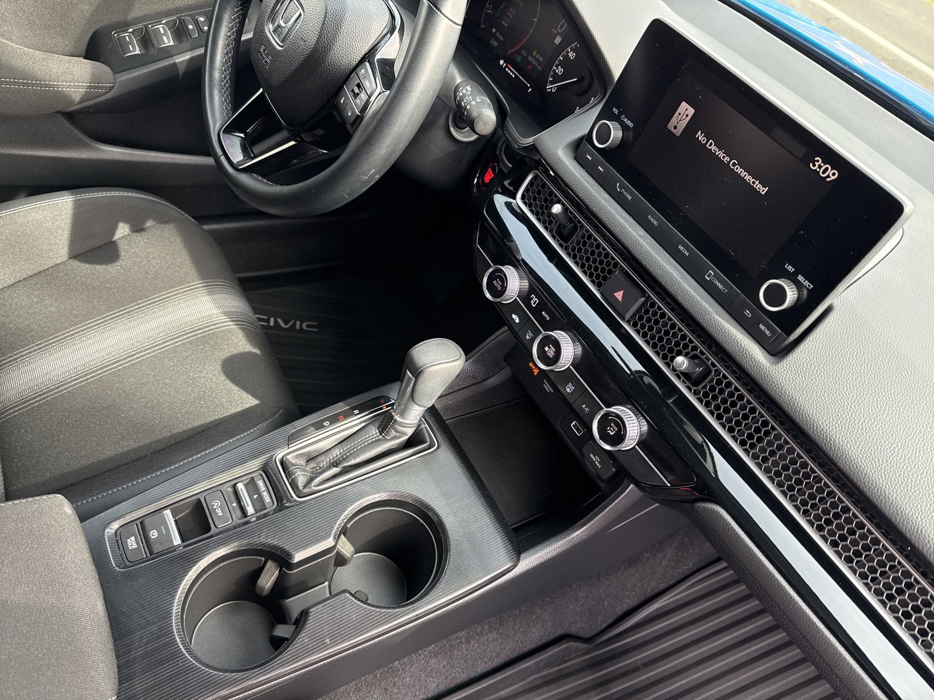 Used 2024 Honda Civic Sport image 29