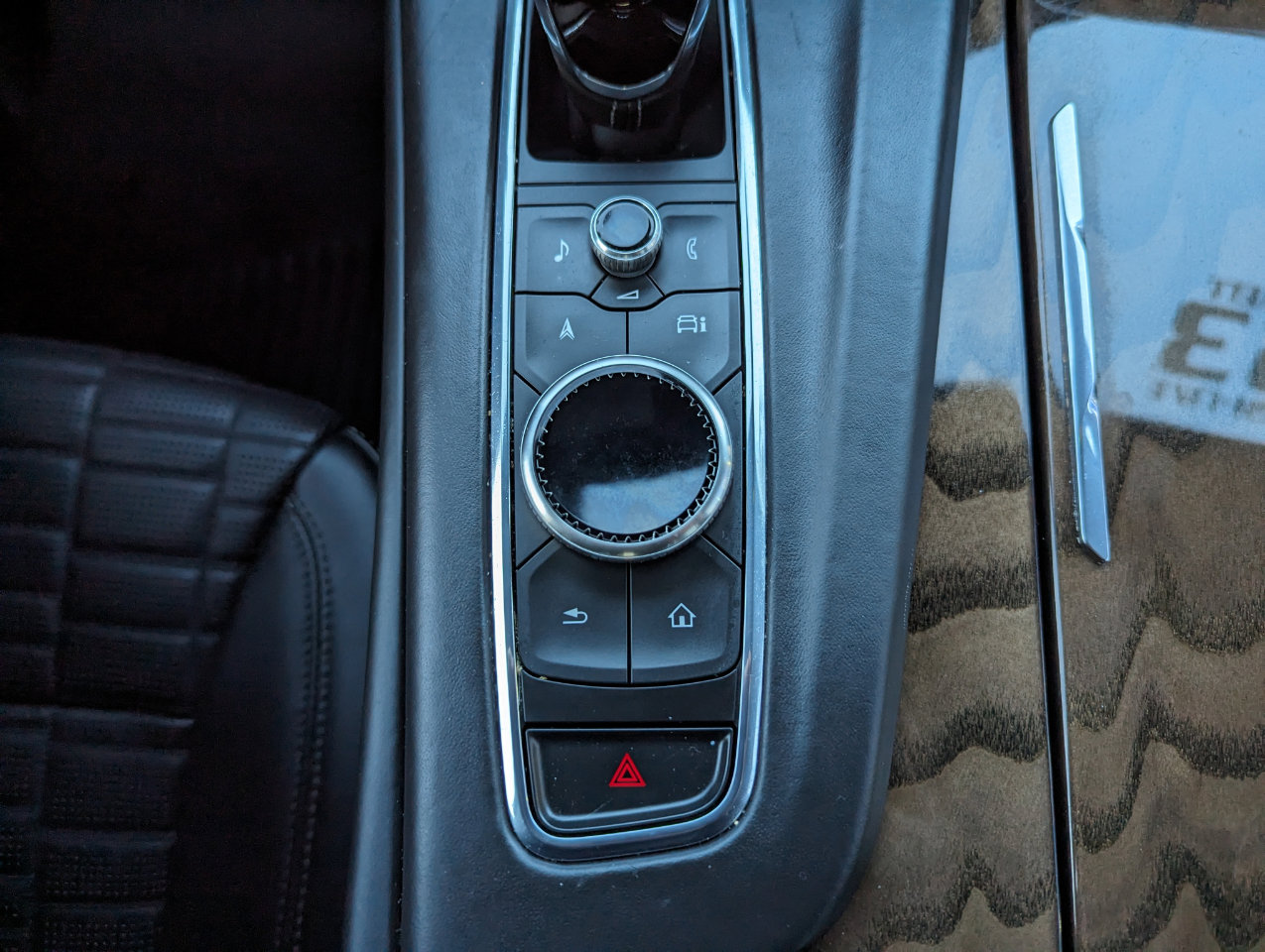 Used 2023 Cadillac Escalade Sport Platinum w/ LPO, Floor Liner Package image 24