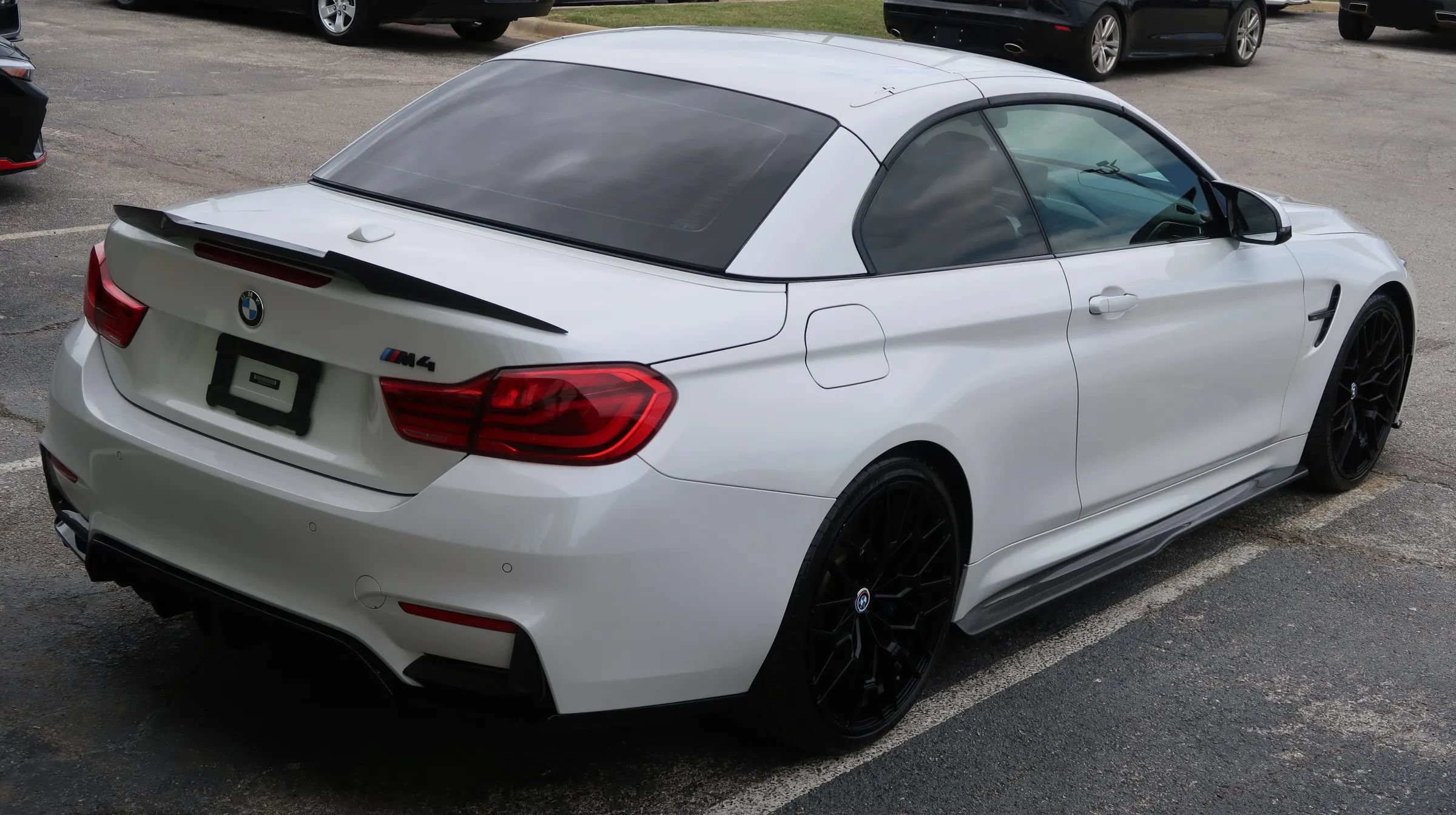 Used 2019 BMW M4 Convertible w/ Competition Package RWD image 13