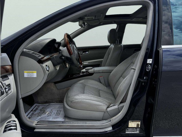 Used 2012 Mercedes-Benz S 550 4MATIC image 17