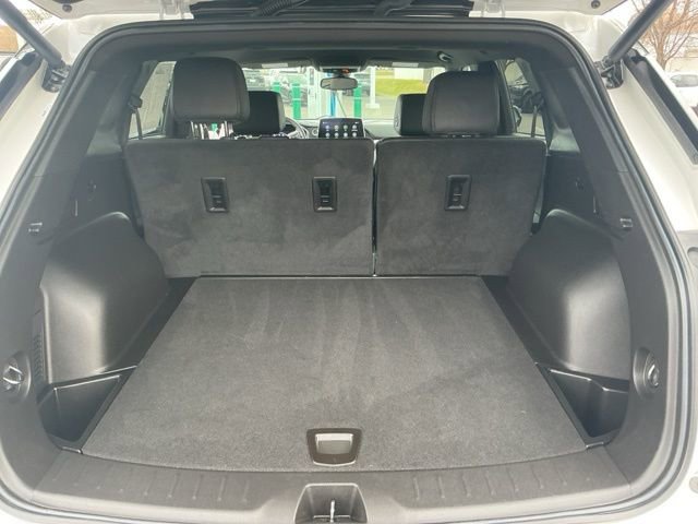 Used 2023 Chevrolet Blazer Premier image 15