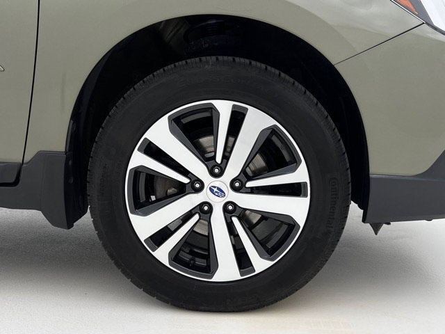 Used 2018 Subaru Outback 2.5i Limited AWD/4WD image 30