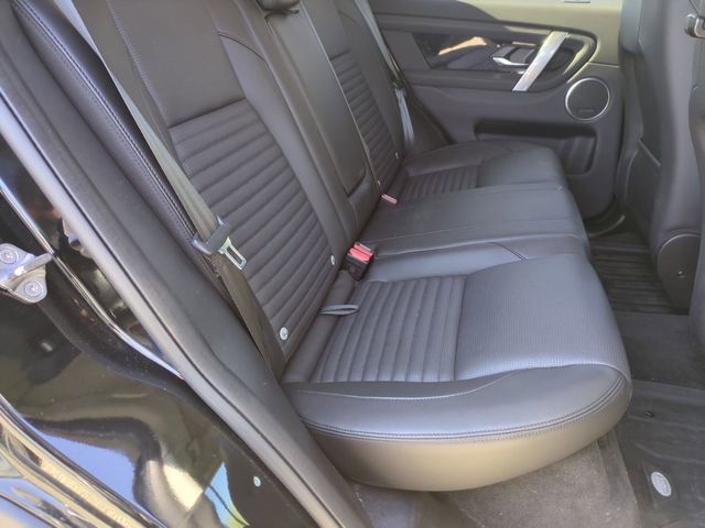 Used 2025 Land Rover Discovery Sport S image 17