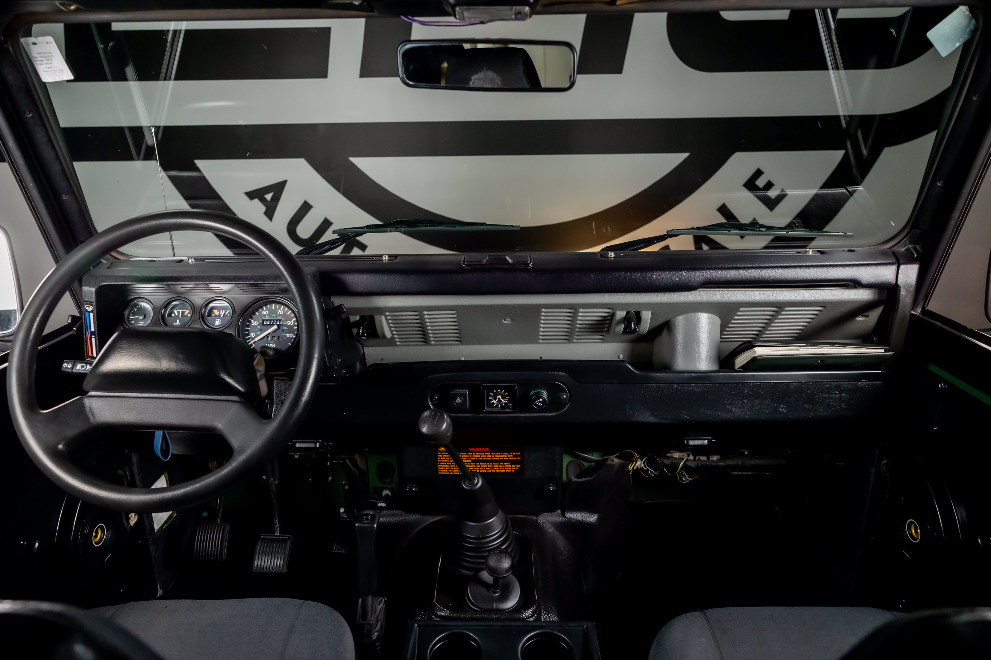 Used 1994 Land Rover Defender 90 AWD/4WD image 3