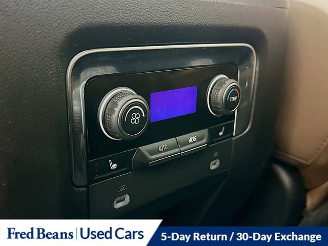 Used 2024 Chevrolet Suburban High Country w/ Premium Package image 29