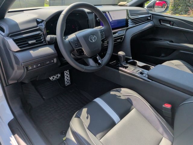 New 2026 Toyota Camry SE w/ Multimedia Upgrade Package FWD image 17