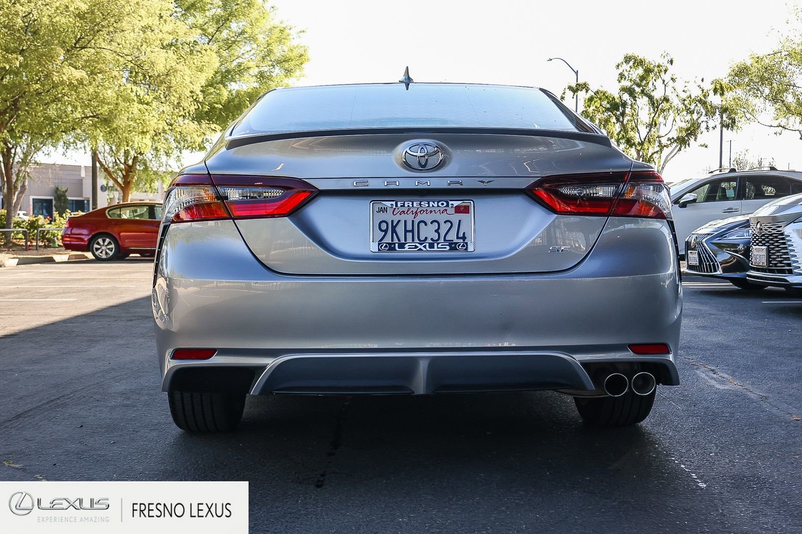 Used 2024 Toyota Camry SE image 5