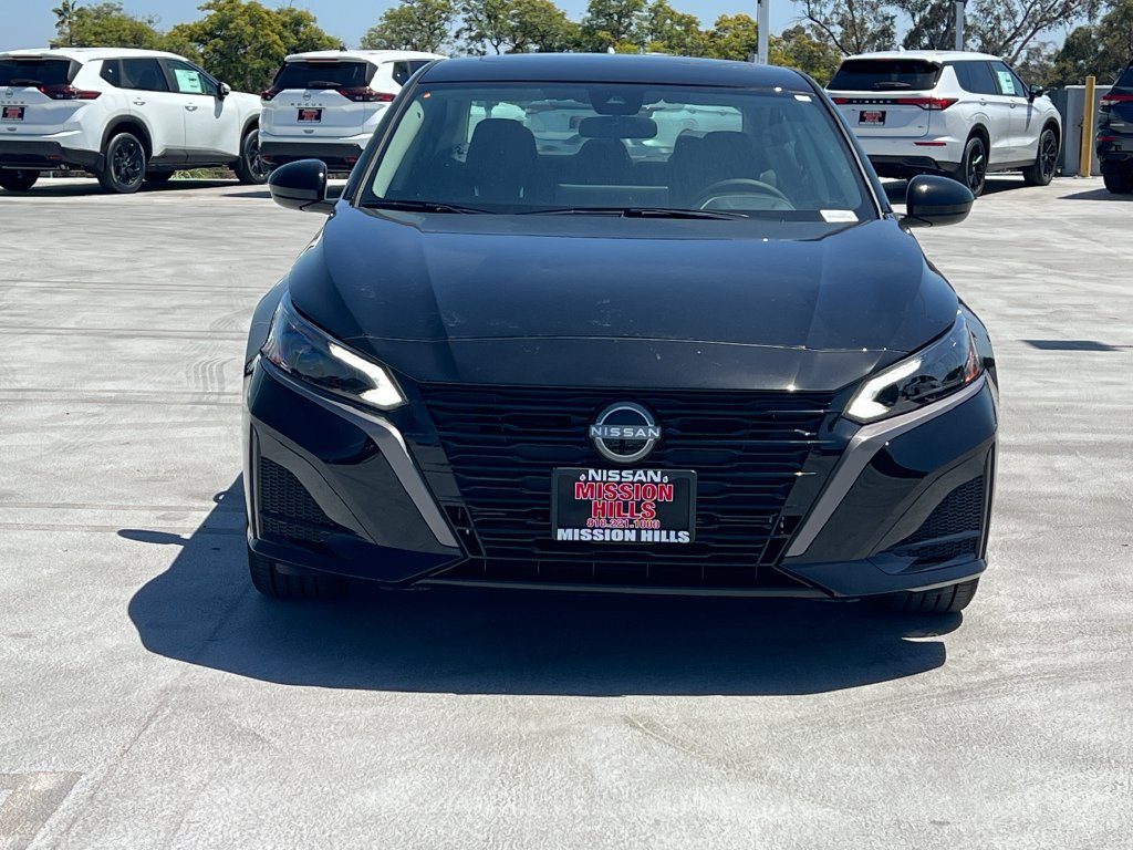 New 2026 Nissan Altima 2.5 SV FWD image 12