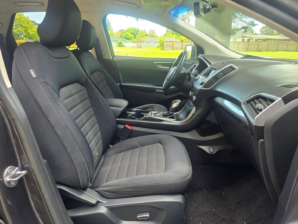 Used 2017 Ford Edge SEL AWD/4WD image 19