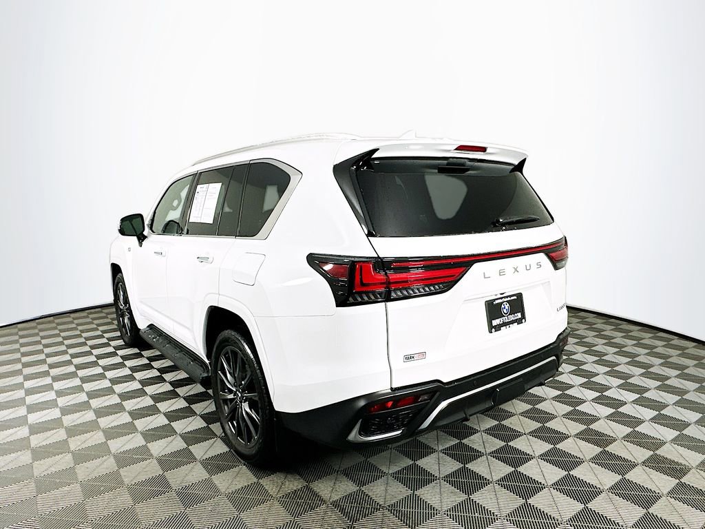 Used 2024 Lexus LX 600 F Sport image 6