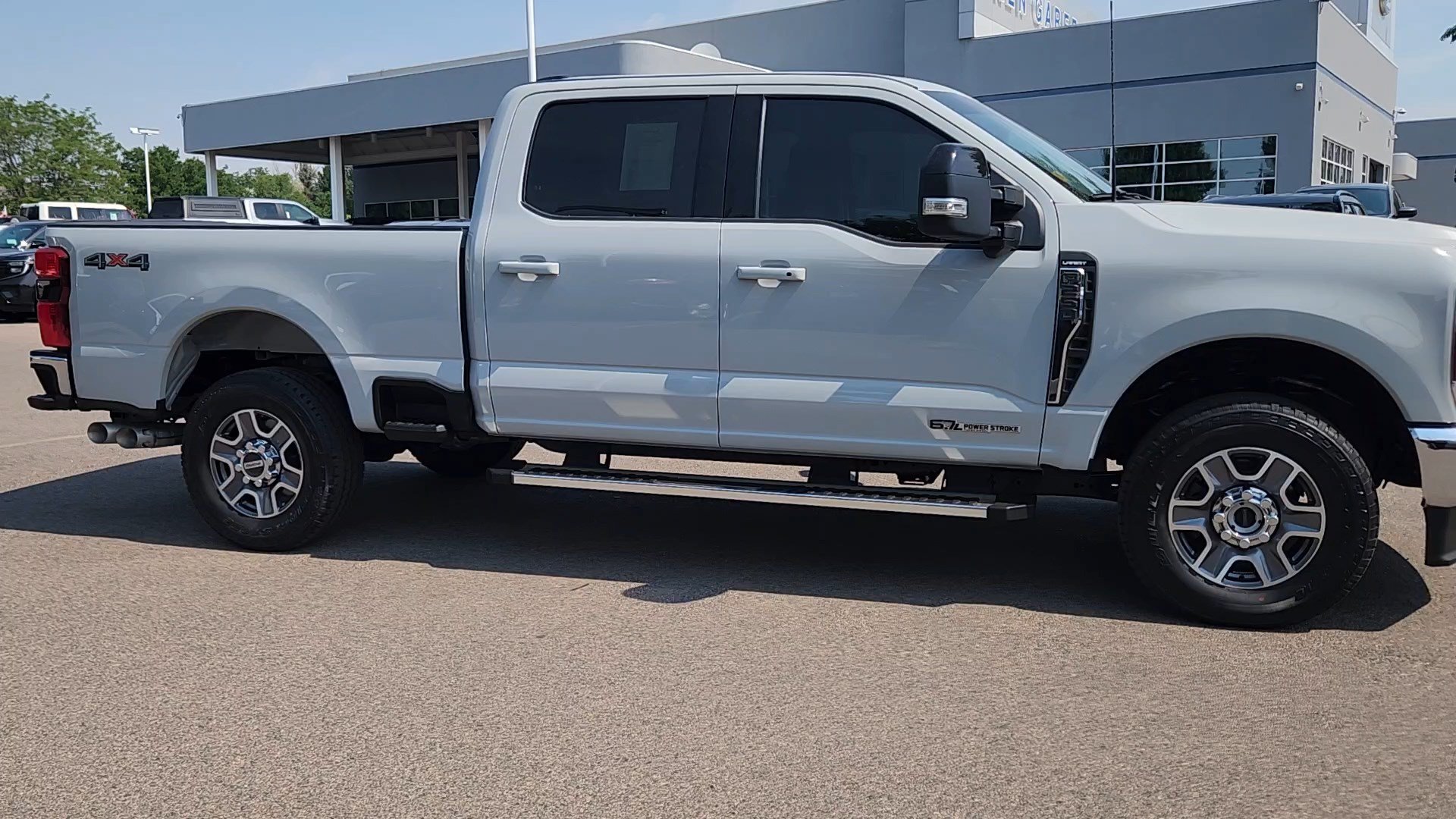 Certified 2025 Ford F250 Lariat AWD/4WD image 13