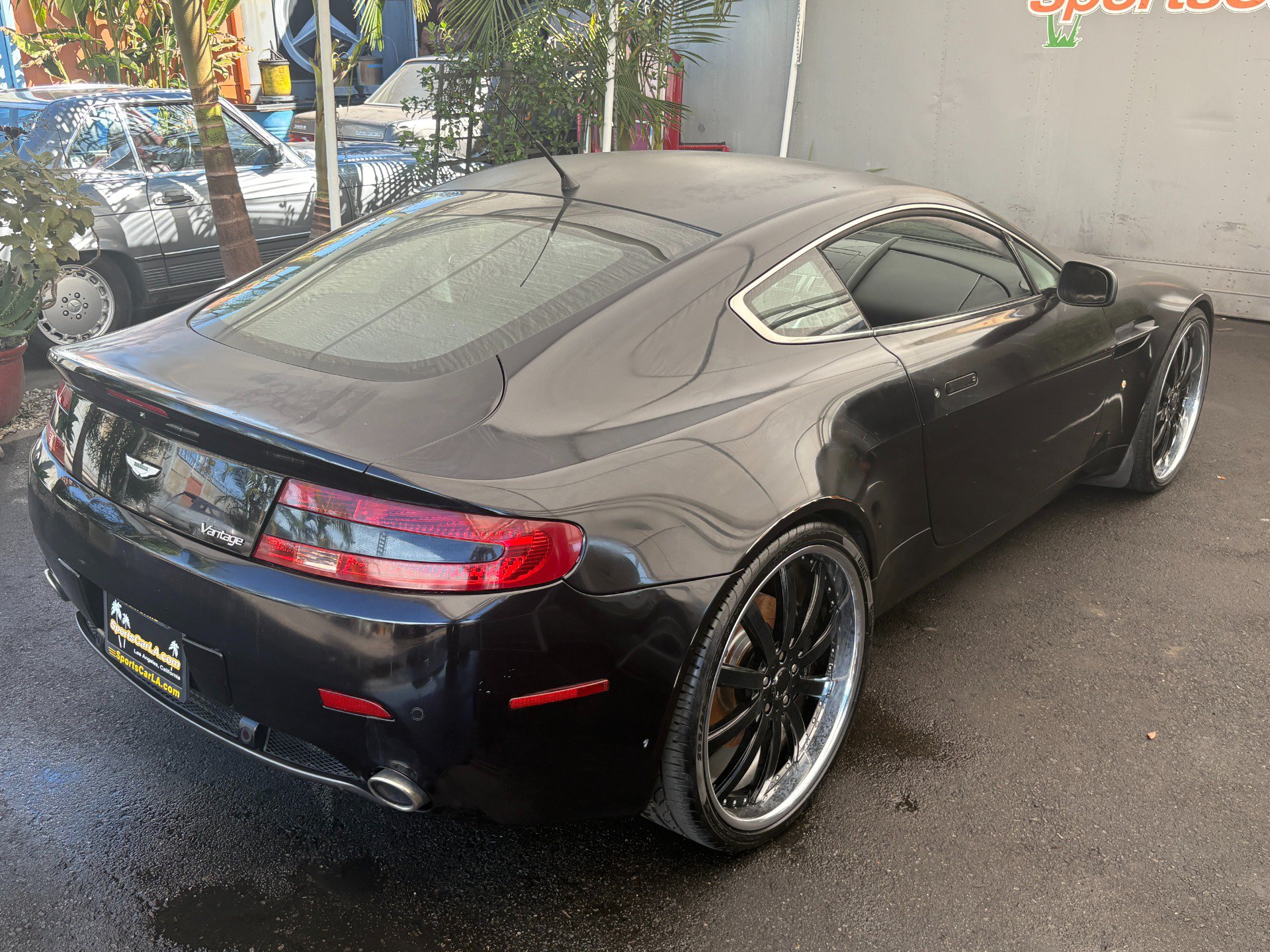 Used 2007 Aston Martin V8 Vantage Coupe RWD image 11