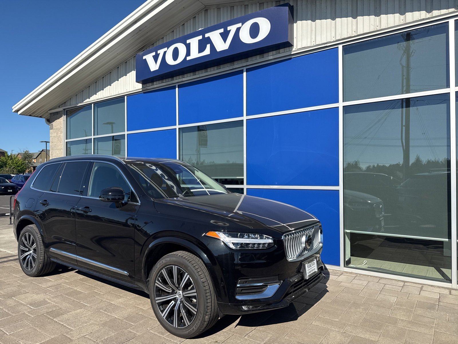 Used 2025 Volvo XC90 B6 Plus