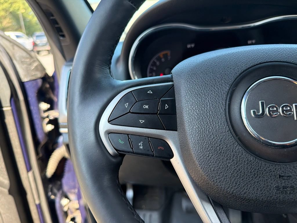 Used 2018 Jeep Grand Cherokee Limited w/ Luxury Group II AWD/4WD image 16