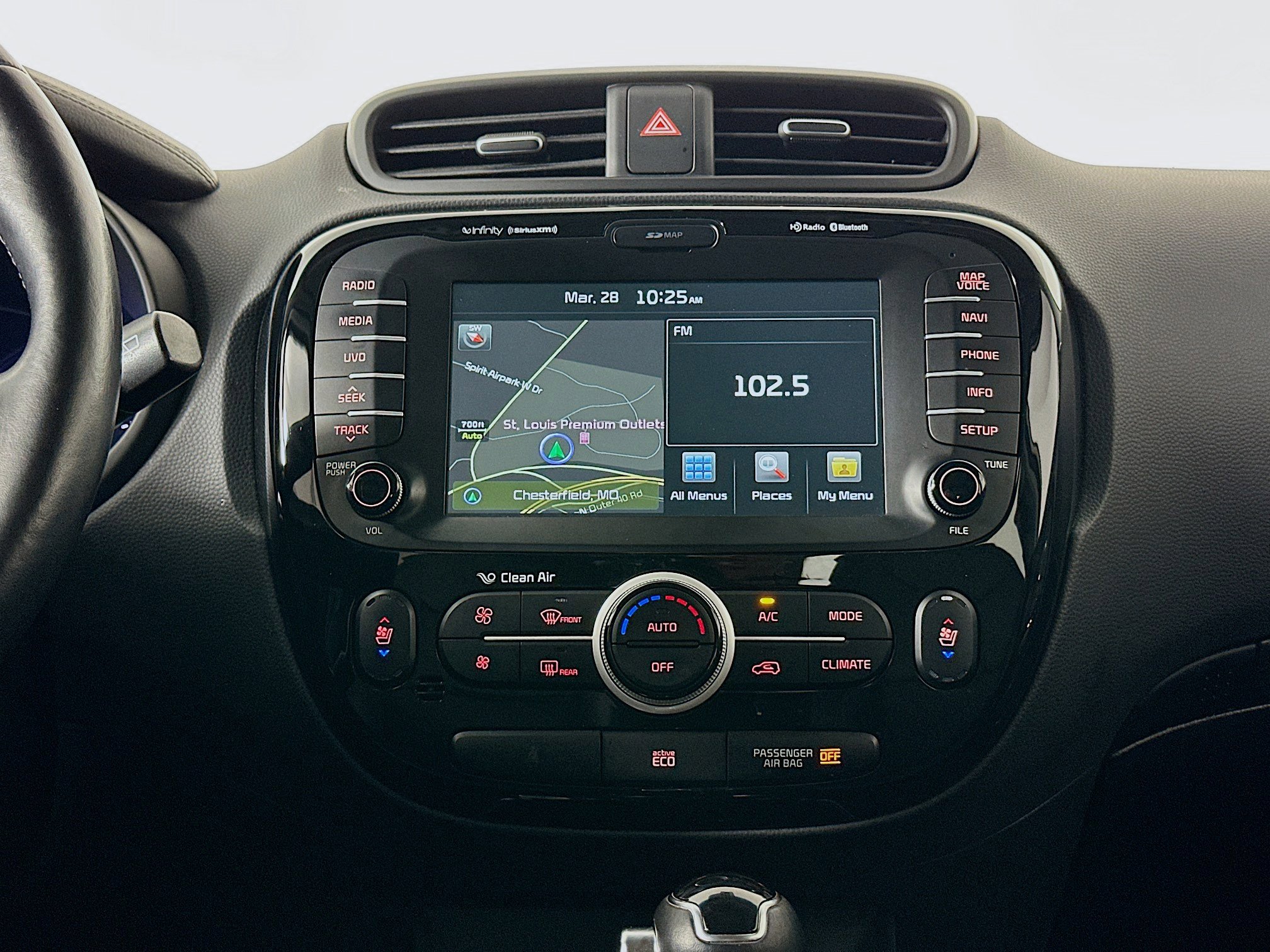 Used 2016 Kia Soul ! w/ Premium Package image 23