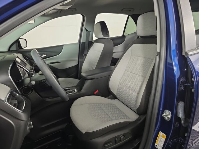 Used 2023 Chevrolet Equinox LS w/ LS Convenience Package AWD/4WD image 15