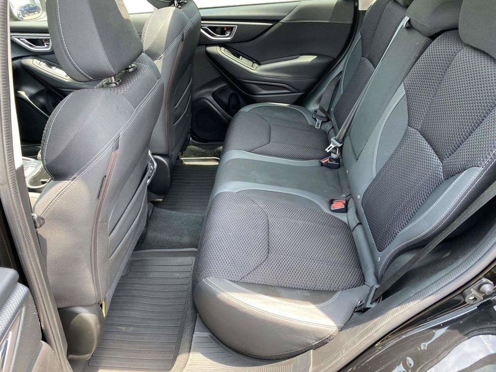 Used 2021 Subaru Forester Premium AWD/4WD image 10