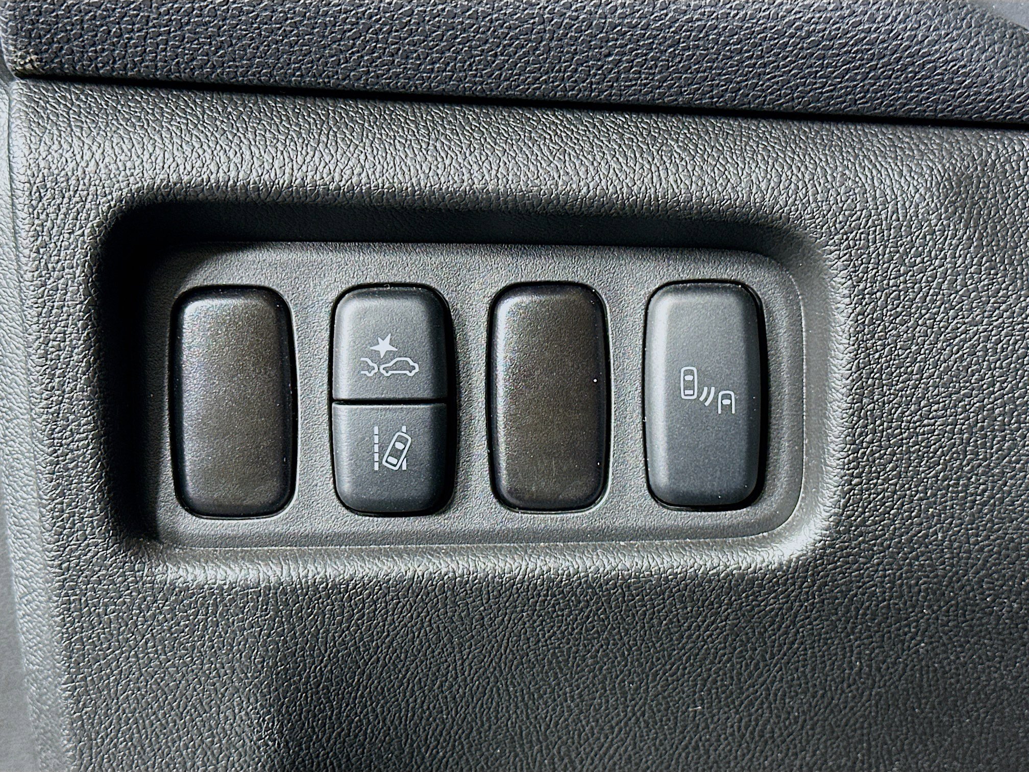 Used 2025 Mitsubishi Outlander Sport SE image 17