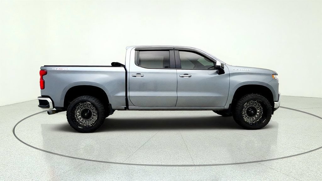 Used 2021 Chevrolet Silverado 1500 LT AWD/4WD image 4