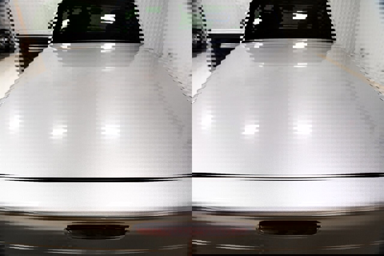 Used 2004 Chevrolet SSR w/ Preferred Equipment Group image 16