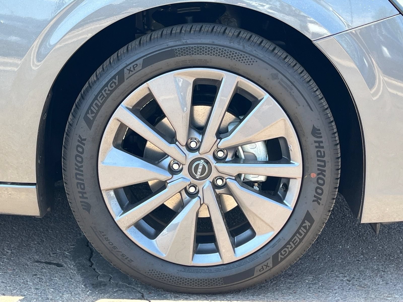 New 2026 Nissan Sentra SL w/ Floor Mat Package FWD image 8