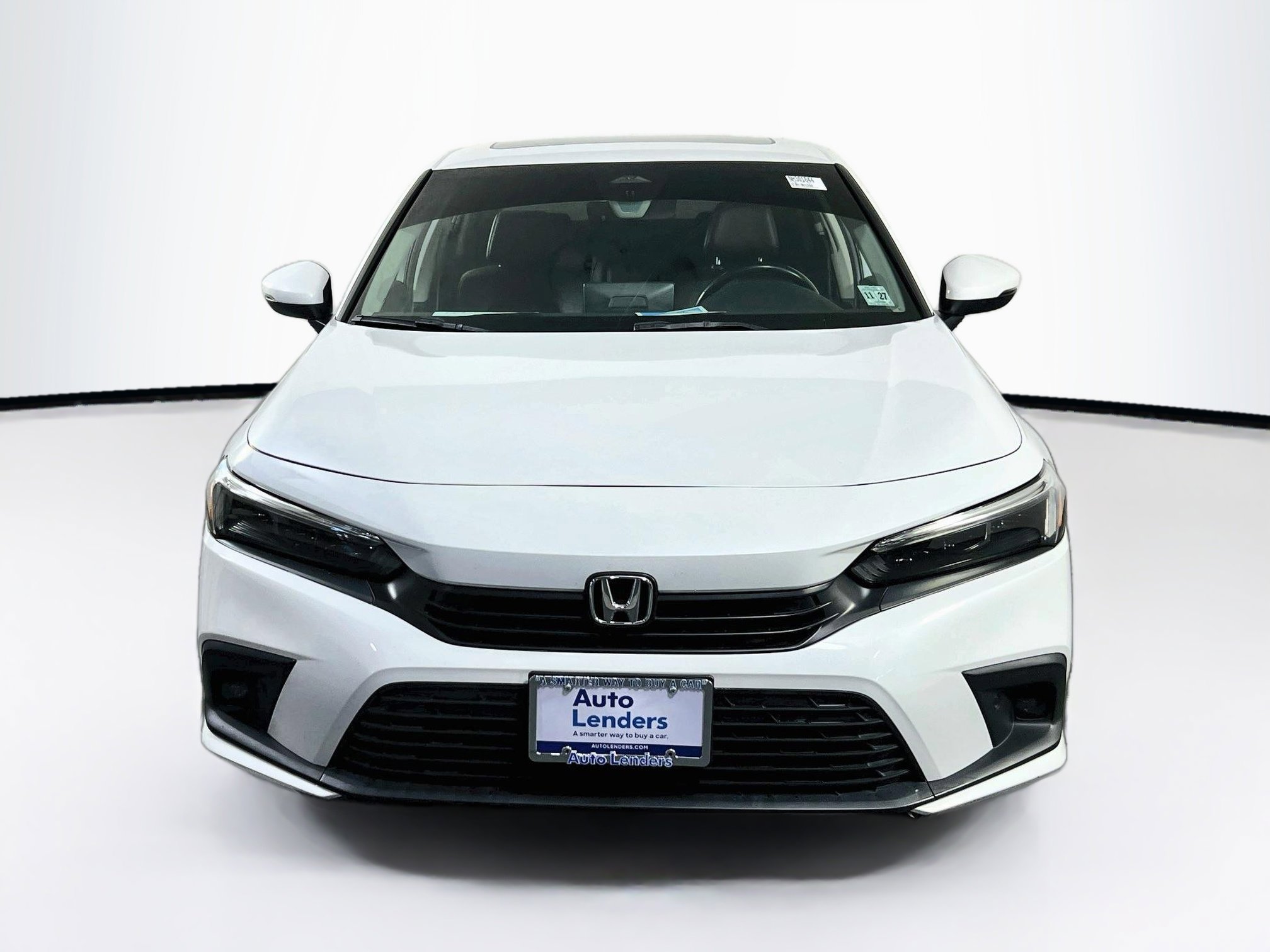 Used 2022 Honda Civic Touring image 2