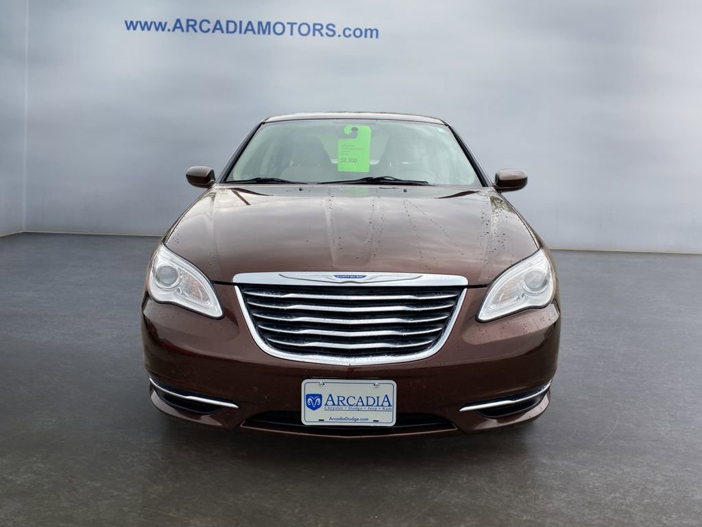 Used 2012 Chrysler 200 Touring FWD image 8