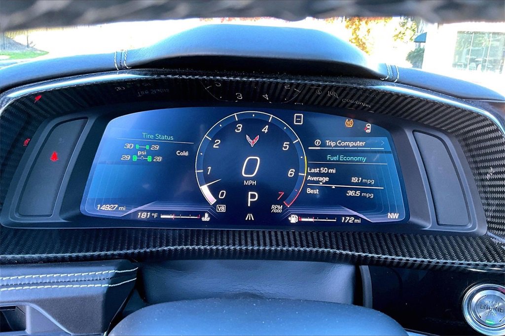 Used 2020 Chevrolet Corvette Stingray Premium Cpe w/ 3LT Preferred Equipment Group image 9