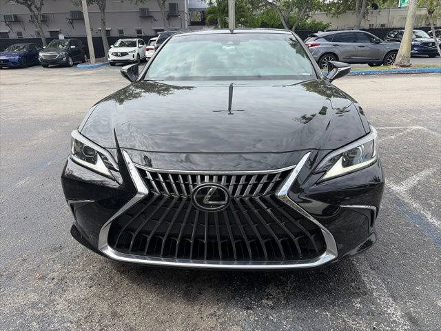 Used 2024 Lexus ES 350 w/ Premium Package FWD image 7