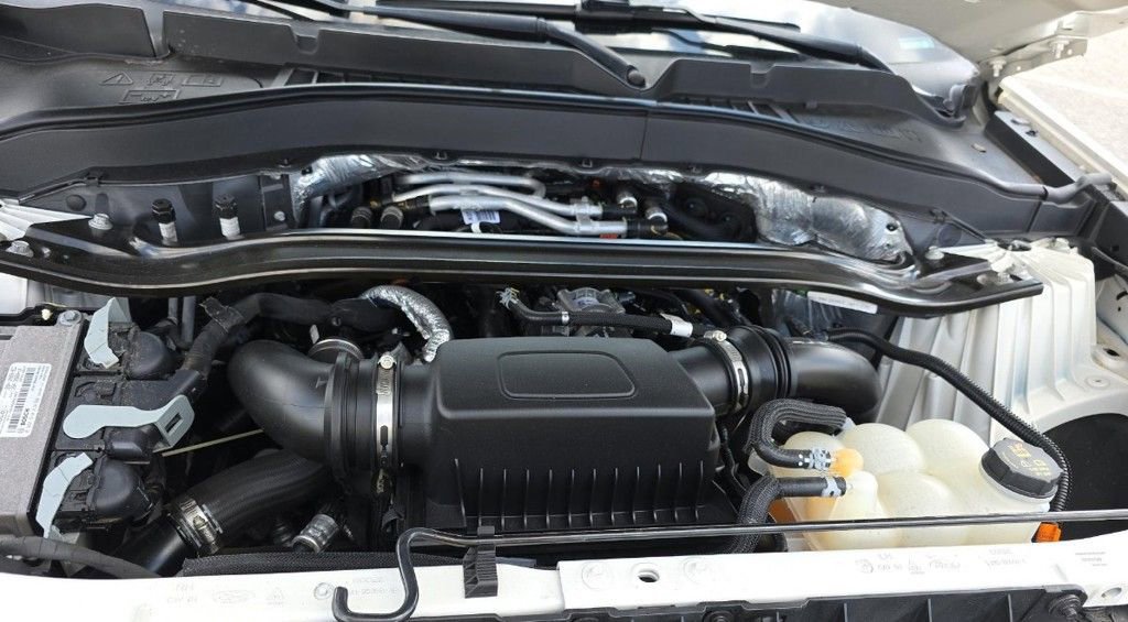 Used 2020 Ford Explorer ST w/ Premium Technology Package image 15