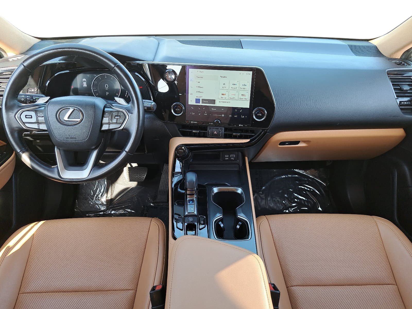 Used 2024 Lexus NX 250 FWD w/ Cold Area Package image 9