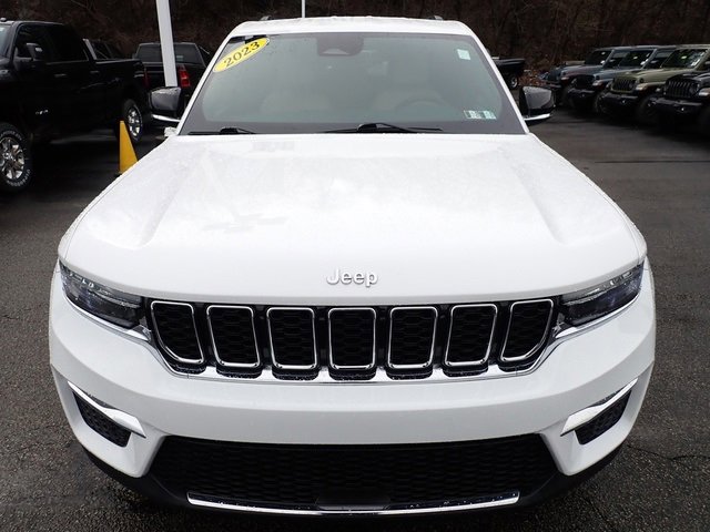 Used 2023 Jeep Grand Cherokee Limited image 10