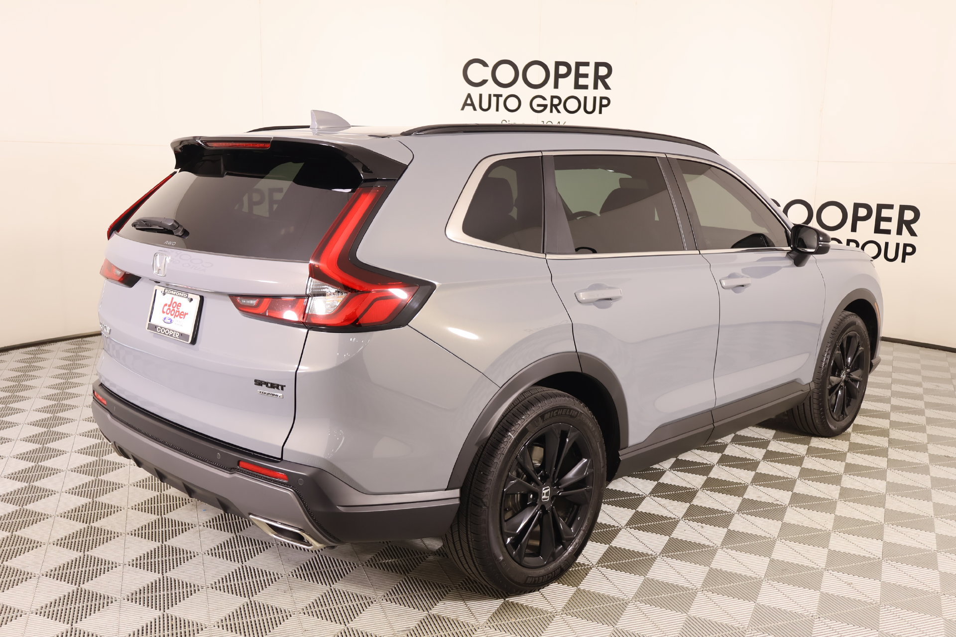 Used 2025 Honda CR-V Sport Touring image 21